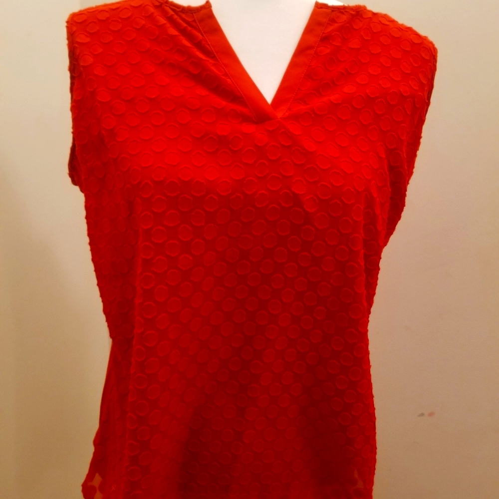 Market & Spruce Sleeveless top, textured fabric.